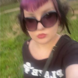 Meet your Posher, Delaney